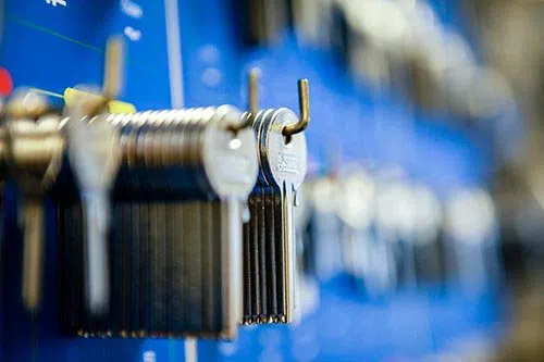 Locksmith Master Store Kendall Park, NJ 732-359-4643 - lock-smith